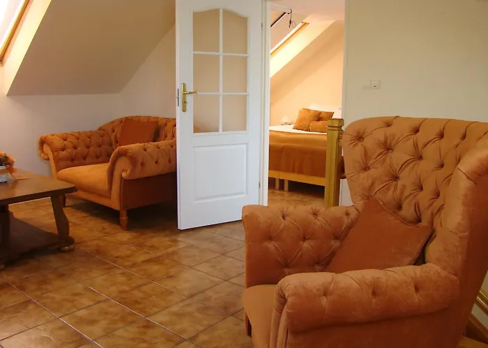 Bobrowa Dolina Couette-café Ryn (Warmian-Masurian)